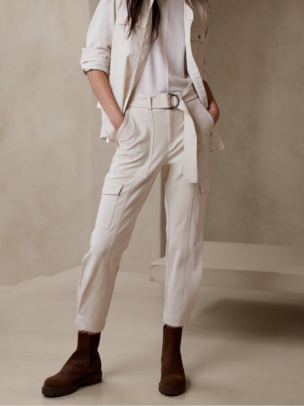 Banana Republic Slim Refined Stretch Cargo Pants